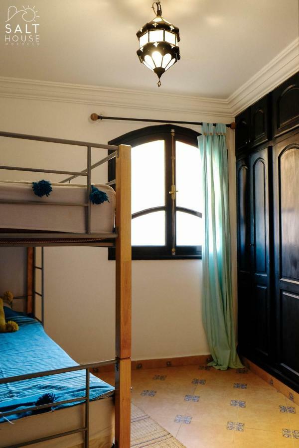 Salt House Morocco - Surf & Yoga Camp Bed & Breakfast Tamraght Eksteriør bilde