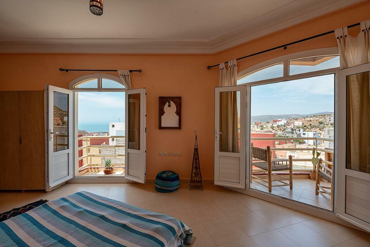 Salt House Morocco - Surf & Yoga Camp Bed & Breakfast Tamraght Eksteriør bilde